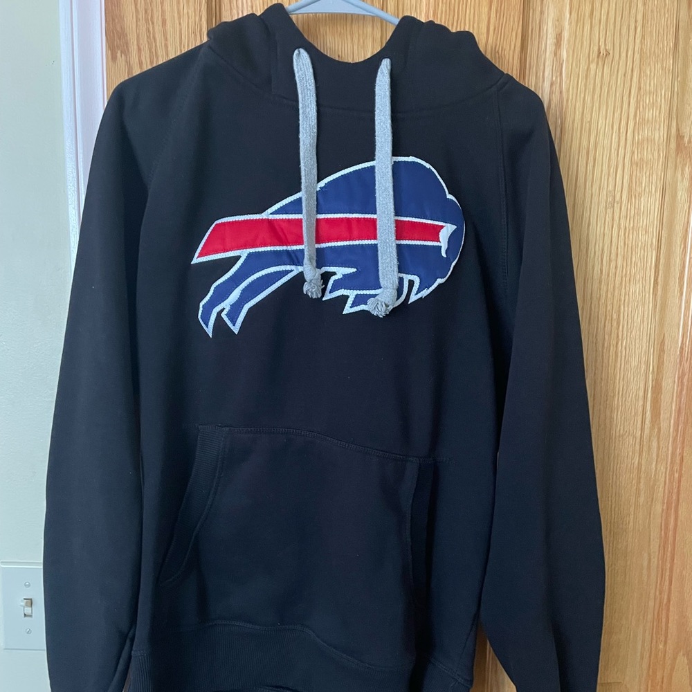 Buffalo Bills Antigua Hooded Sweatshirt